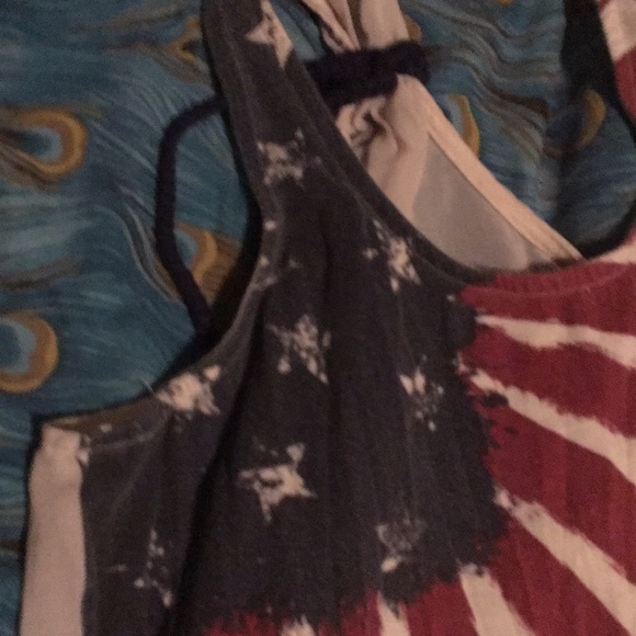 Red white and blue tank top - Picture 3 of 5